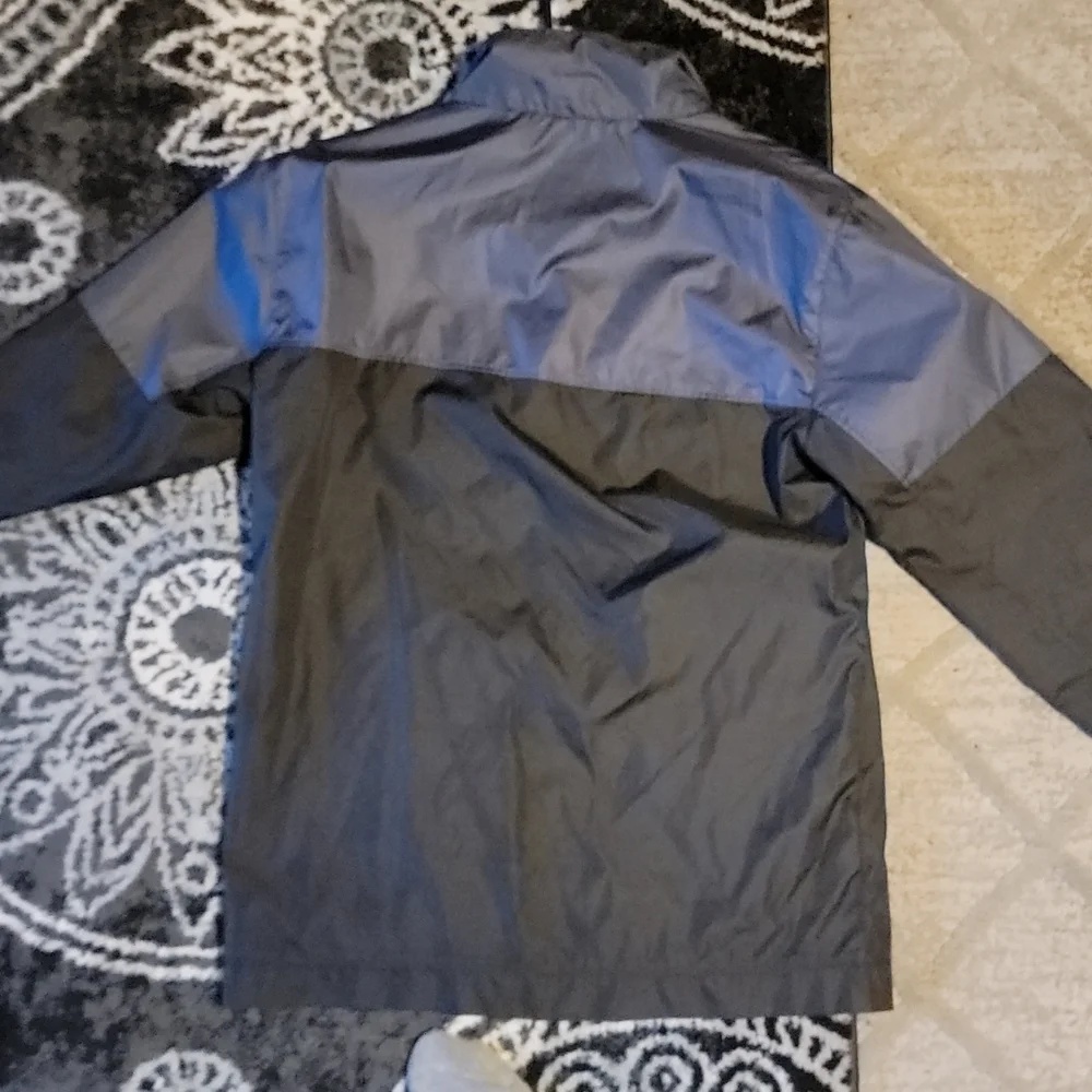 Jacket - Picture 5 of 6